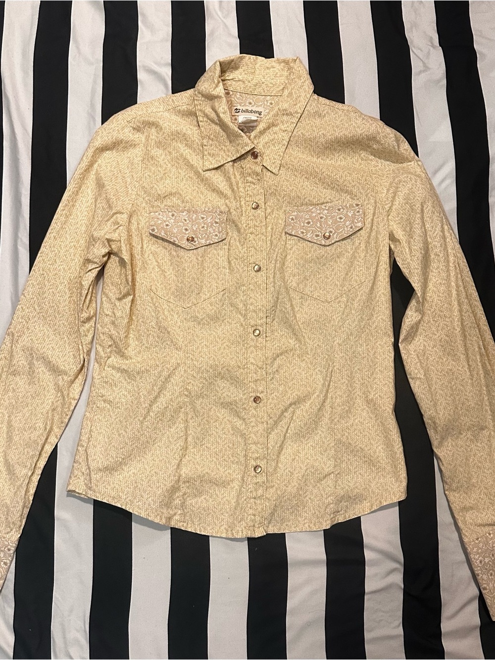 Billabong Beige Floral Button-Up Shirt